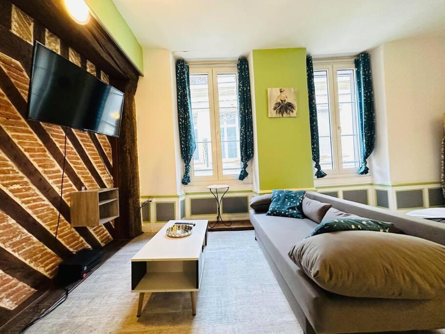 Le Havre De Paix Apartment Laon Bagian luar foto