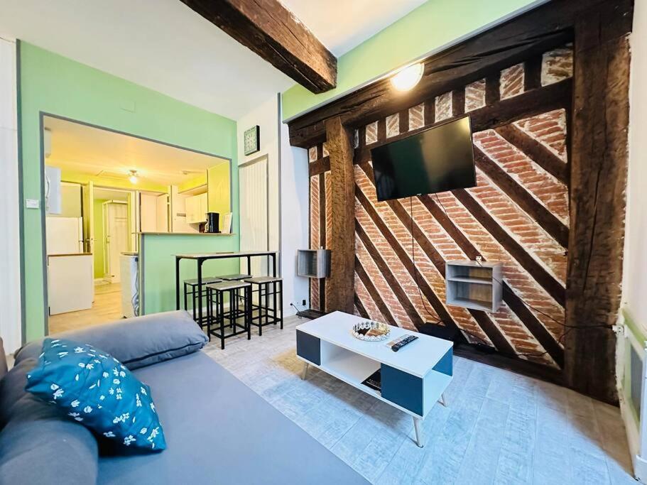 Le Havre De Paix Apartment Laon Bagian luar foto